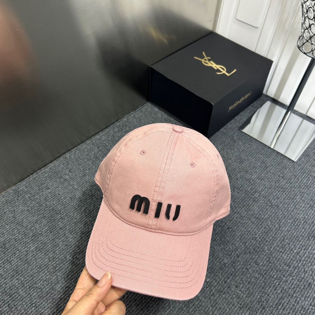 Miu Miu Caps